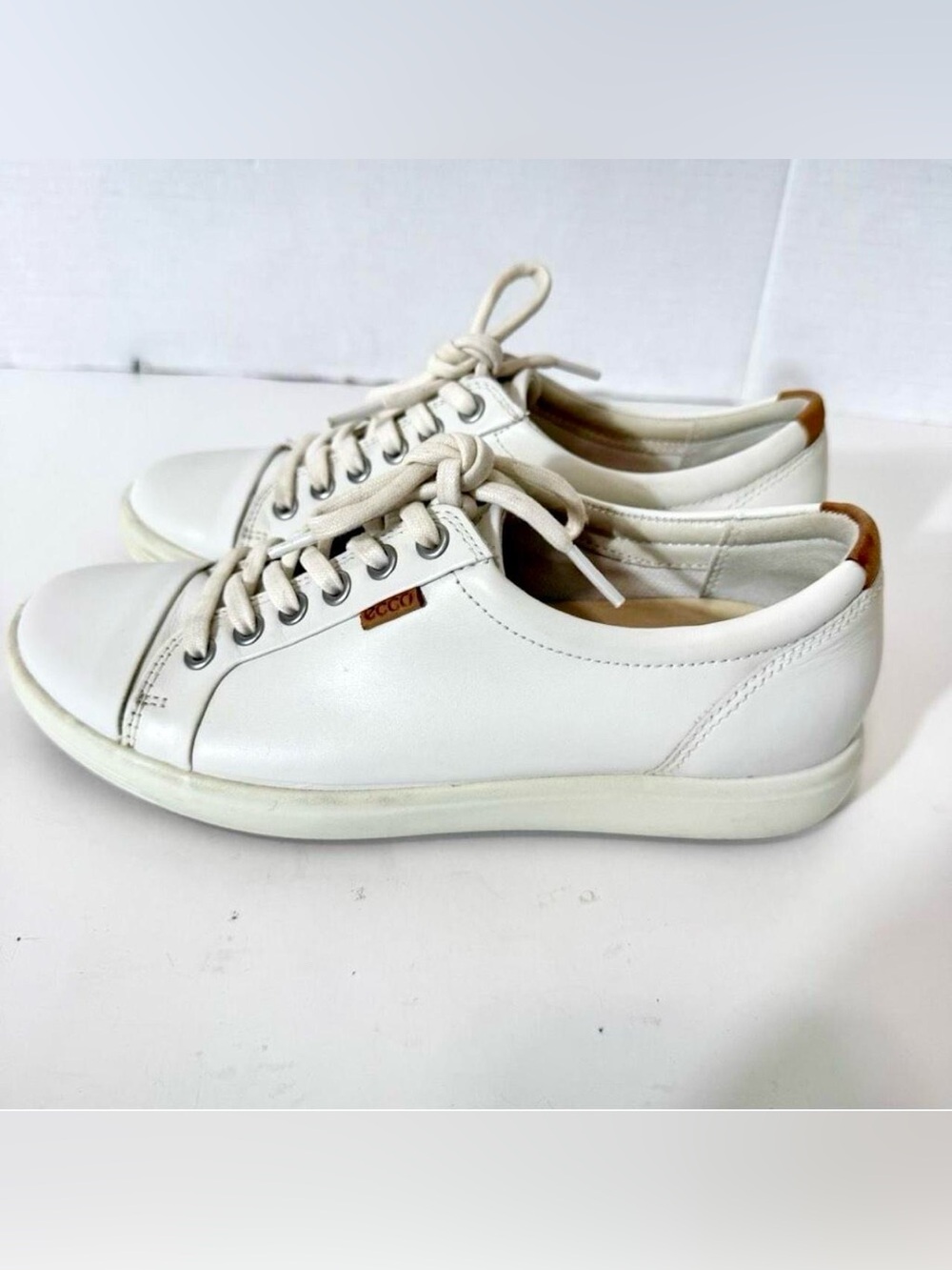Ecco Women’s Soft 7 White Leather Sneakers - Size 38 EUR (7.5)